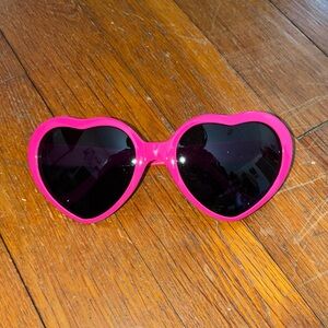 Vibrant Barbie Pink Heart Sunglasses for Women